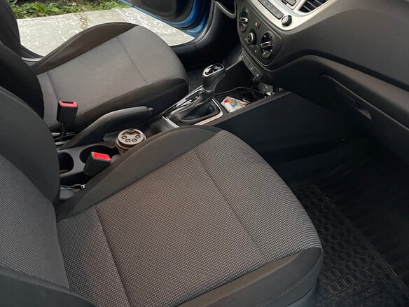 2019 Hyundai Solaris II, синий, 1470000 рублей - вид 4