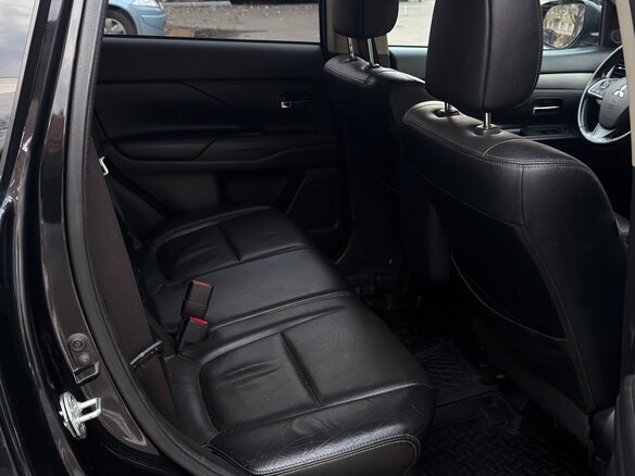 2013 Mitsubishi Outlander III, чёрный, 1300000 рублей - вид 19