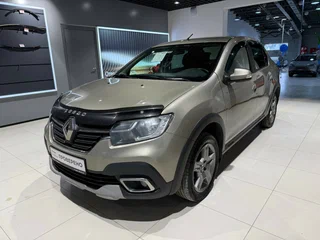 2021 Renault Logan Stepway II Рестайлинг, бежевый, 1039000 рублей, вид 1