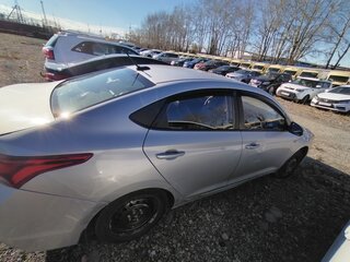 2018 Hyundai Solaris II, жёлтый, 522000 рублей, вид 3
