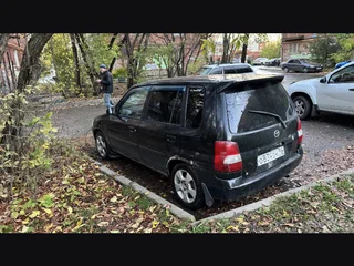 2001 Mazda Demio I (DW), чёрный, 160000 рублей, вид 3