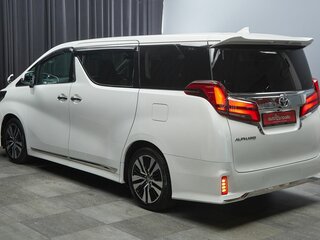 2019 Toyota Alphard III Рестайлинг, белый, 4445000 рублей, вид 4