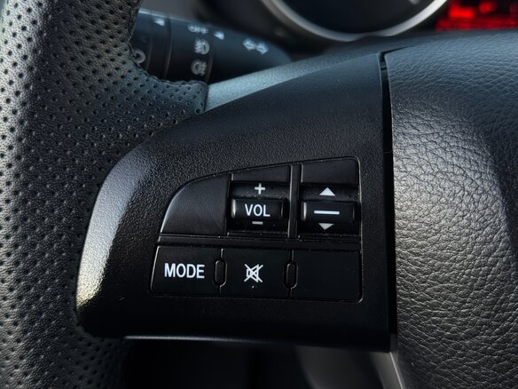 2011 Mazda 3 II (BL), чёрный, 900000 рублей - вид 14
