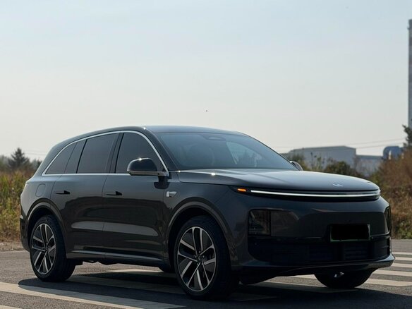 2025 Li Auto (Lixiang) L6 I, чёрный, 5800000 рублей - вид 2