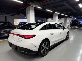 2025 Mercedes-Benz EQE 500, белый, 6360000 рублей, вид 5