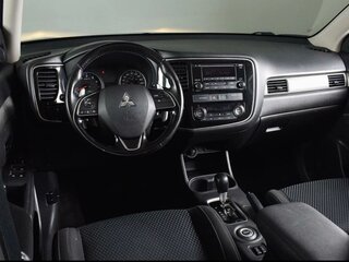 2016 Mitsubishi Outlander III Рестайлинг 2, чёрный, 2270000 рублей, вид 4