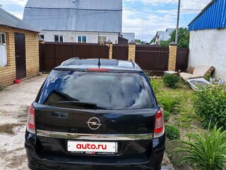 2011 Opel Astra H Рестайлинг, чёрный, 530000 рублей, вид 3