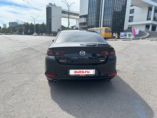 2020 Mazda 3 IV (BP), чёрный, 2050000 рублей, вид 4