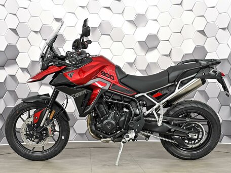 2024 Triumph Tiger 900, красный, 1600000 рублей, вид 4