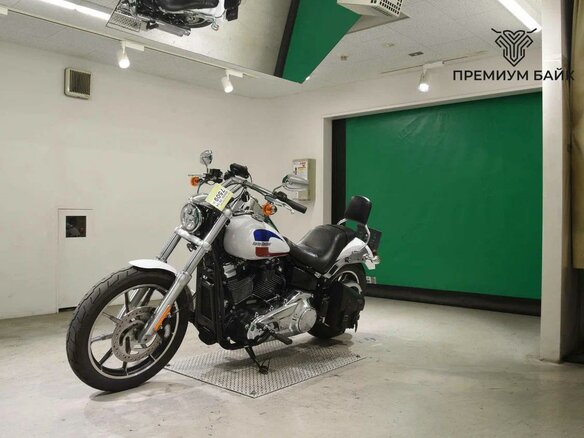 2020 Harley-Davidson Low Rider, белый, 1299000 рублей - вид 3