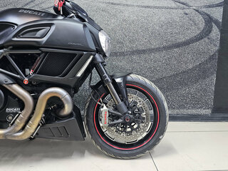 2015 Ducati Diavel, чёрный, 989000 рублей, вид 2