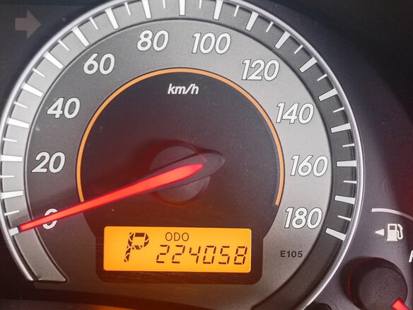 2007 Toyota Corolla Axio X (E140, E150), белый, 570000 рублей - вид 12
