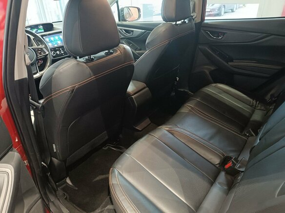 2021 Subaru XV II Рестайлинг, красный, 3549000 рублей - вид 16