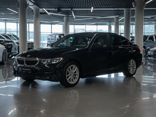 2021 BMW 3 серии 318i VII (G2x), чёрный, 2560000 рублей, вид 1