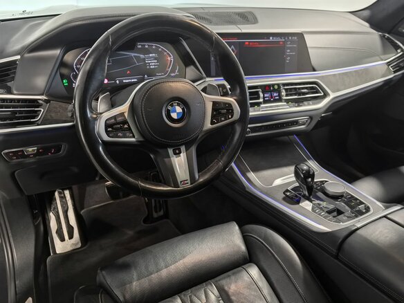 2022 BMW X7 40d I (G07), серый, 9299000 рублей - вид 12
