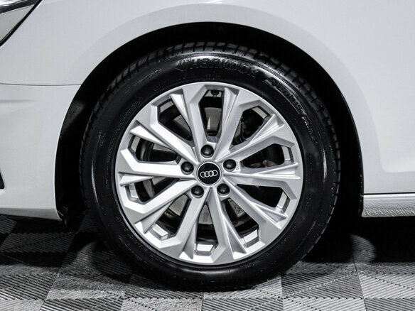2021 Audi A4 35 TFSI V (B9) Рестайлинг, белый, 3100000 рублей - вид 14