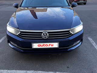 2019 Volkswagen Passat B8 Рестайлинг, синий, 1950000 рублей, вид 1