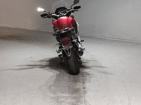 2015 Honda VFR 800, красный, 602000 рублей, вид 4