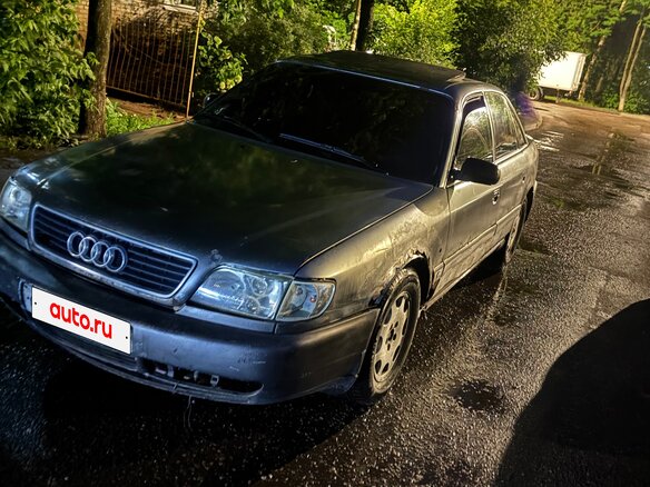 1995 Audi A6 I (C4), серый