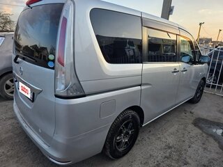 2010 Nissan Serena IV (C26), серый, 1100000 рублей, вид 2