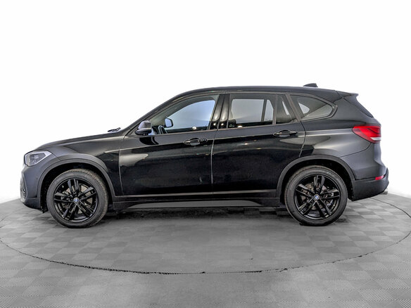 2021 BMW X1 20i xDrive II (F48) Рестайлинг, чёрный, 3450000 рублей - вид 7