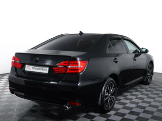 2017 Toyota Camry VII (XV50) Рестайлинг 2, чёрный, 1948000 рублей, вид 5