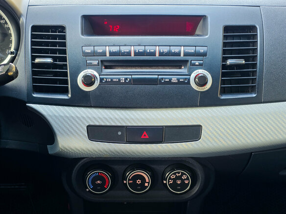 2010 Mitsubishi Lancer X, серебристый, 699900 рублей - вид 8