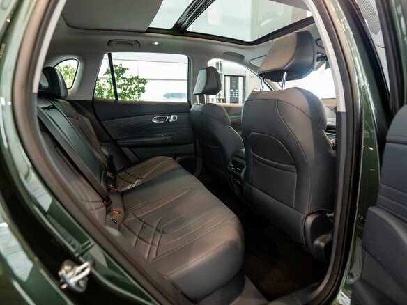 2026 Geely EX5 Гибрид EM-R, зелёный, 3829990 рублей - вид 15