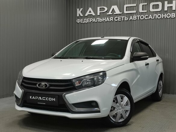 2017 Lada (ВАЗ) Vesta I, белый, 750000 рублей