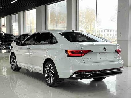 2022 Volkswagen Sagitar III Рестайлинг, белый, 1670000 рублей, вид 4