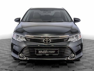 2017 Toyota Camry VII (XV50) Рестайлинг, чёрный, 2770000 рублей, вид 2