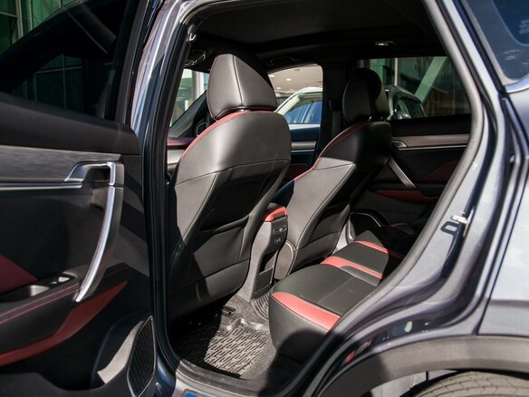 2022 Geely Coolray I, серый, 1700000 рублей - вид 15