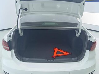 2023 Volkswagen Lavida III Рестайлинг, белый, 1180000 рублей, вид 5