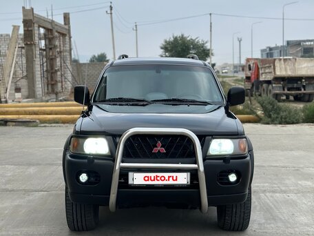 2003 Mitsubishi Pajero Sport I, чёрный, 1100000 рублей, вид 1