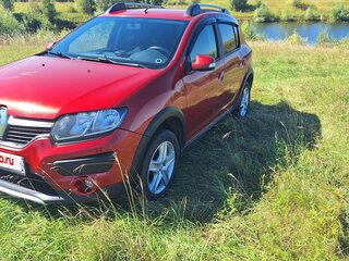 2017 Renault Sandero Stepway II, красный, 990000 рублей, вид 1