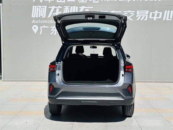 2023 Wuling Xingchi, серый, 1020000 рублей - вид 10