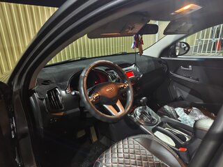 2010 Kia Sportage III, серый, 1140000 рублей, вид 5