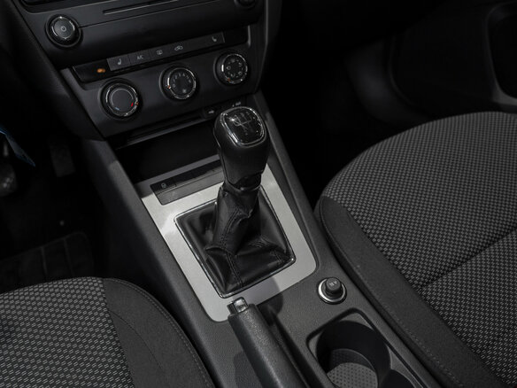 2014 Skoda Octavia III (A7), белый - вид 12