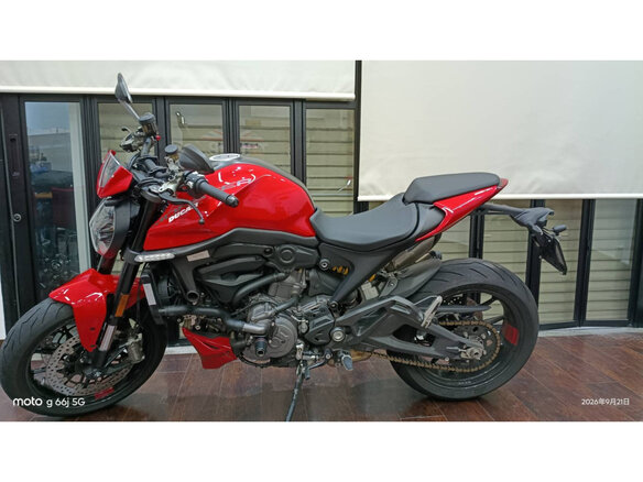 2023 Ducati Monster 937, красный, 765000 рублей - вид 2