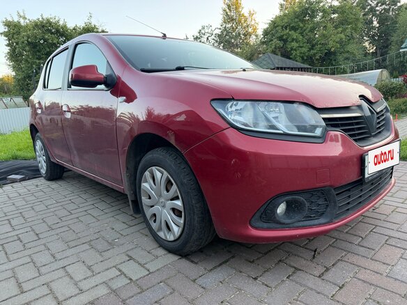 2014 Renault Sandero II, красный, 650000 рублей - вид 3