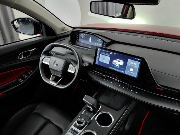 2023 Changan CS55 Plus II, красный, 1888000 рублей - вид 6