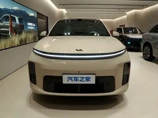 2026 Li Auto (Lixiang) L6 II, золотистый, 7216033 рублей, вид 2