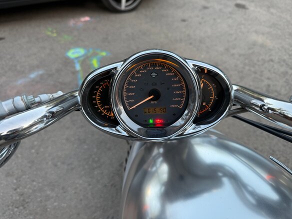 2003 Harley-Davidson V-Rod, серебристый, 800000 рублей - вид 9