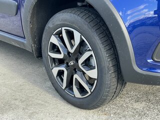 2026 Lada (ВАЗ) Granta Cross I Рестайлинг, синий, 1391000 рублей, вид 4