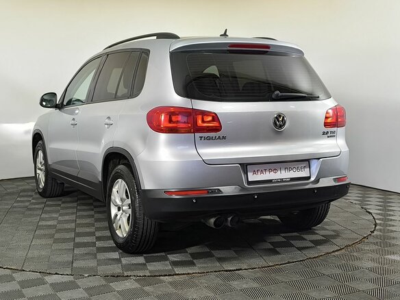 2011 Volkswagen Tiguan I, серебристый, 999000 рублей - вид 5