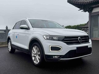 2023 Volkswagen T-Roc I (China Market), белый, 1690000 рублей, вид 1