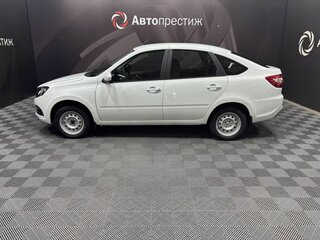 2026 Lada (ВАЗ) Granta I Рестайлинг, белый, 1098000 рублей, вид 4