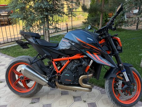 2023 KTM 1290 Super Duke R Evo, синий, 1549000 рублей, вид 1