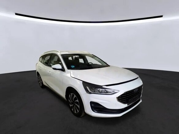 2023 Ford Focus Active IV Рестайлинг, белый, 1632000 рублей - вид 2