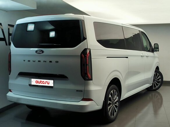 2026 Ford Tourneo Custom LWB II, белый, 9980000 рублей - вид 1